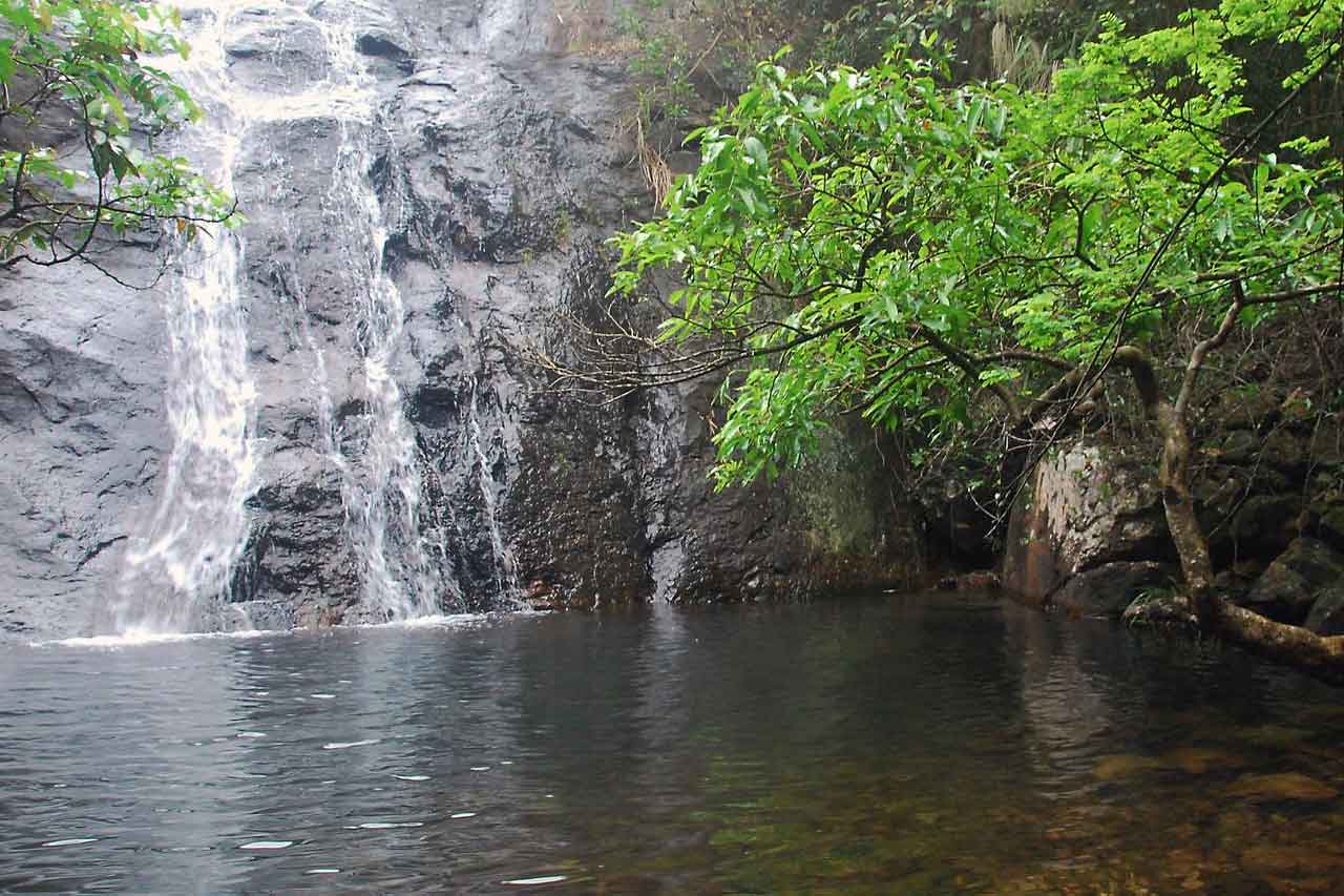 山泉
